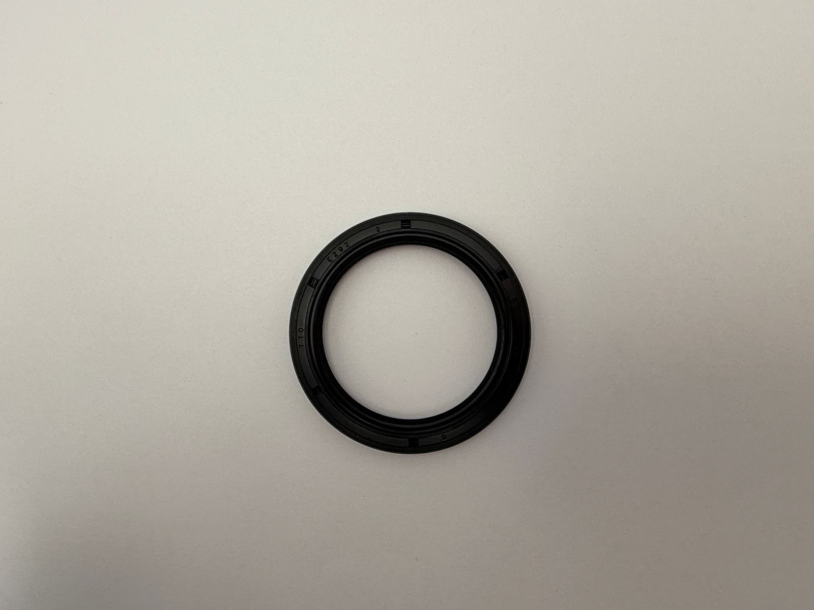 Oil Seals - 515293H image