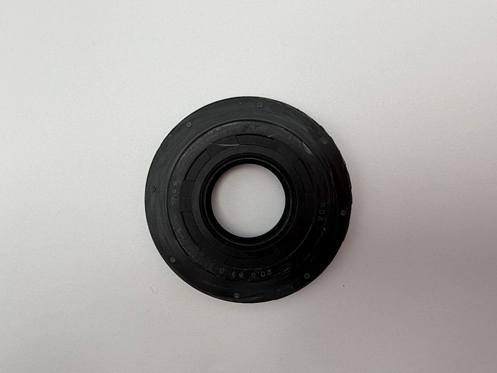 Oil Seals - 515325H image