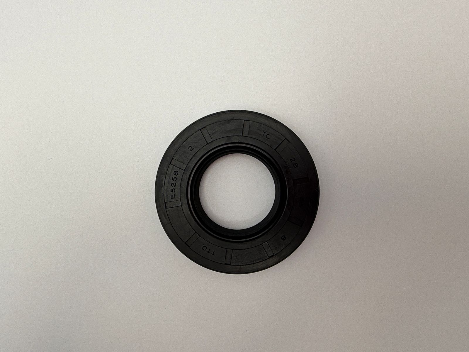 Oil Seals - 515525H image