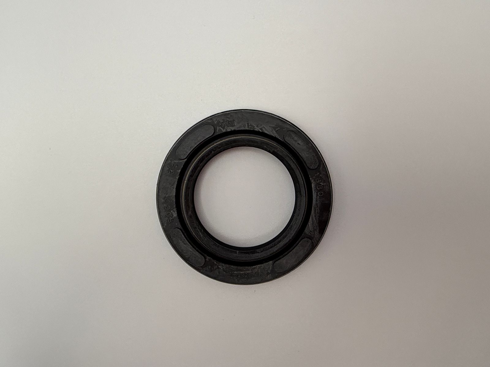 Oil Seals - 515550H image