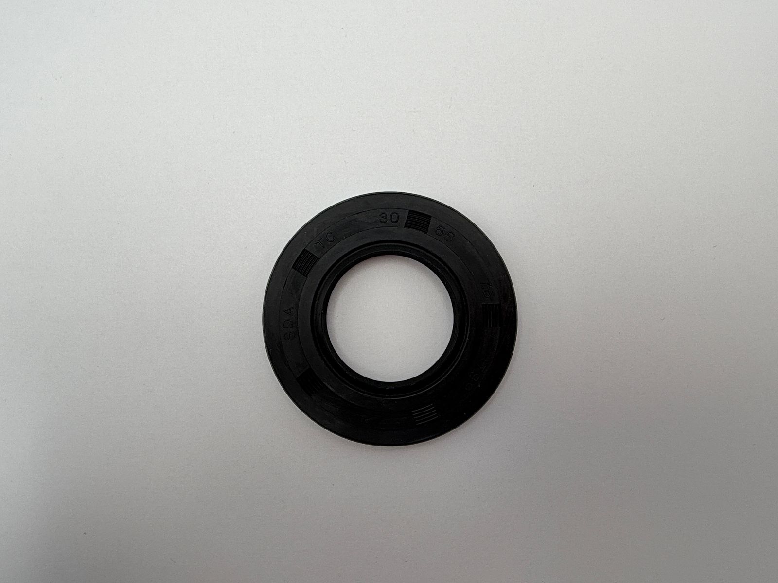 Oil Seals - 515653H image
