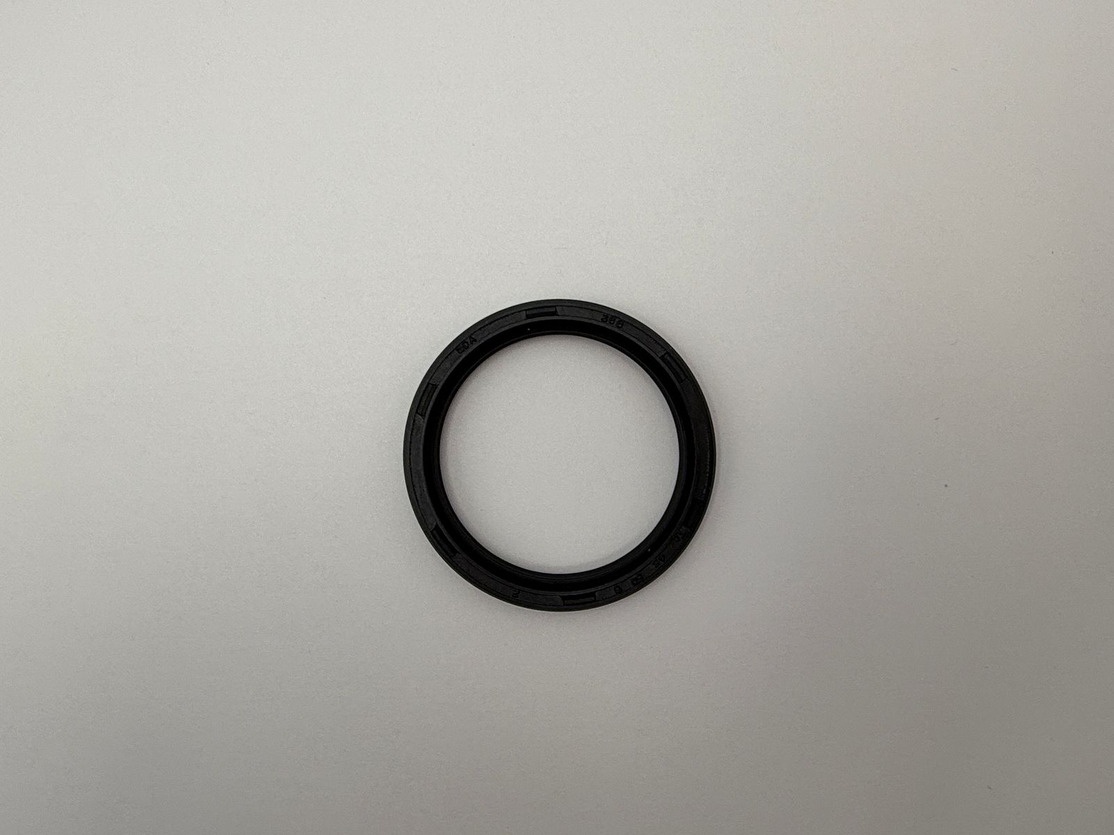 Oil Seals - 515690H image