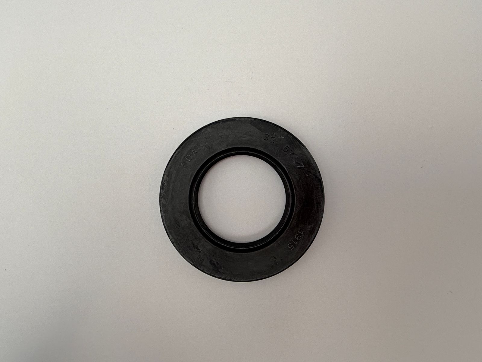 Oil Seals - 515725H image