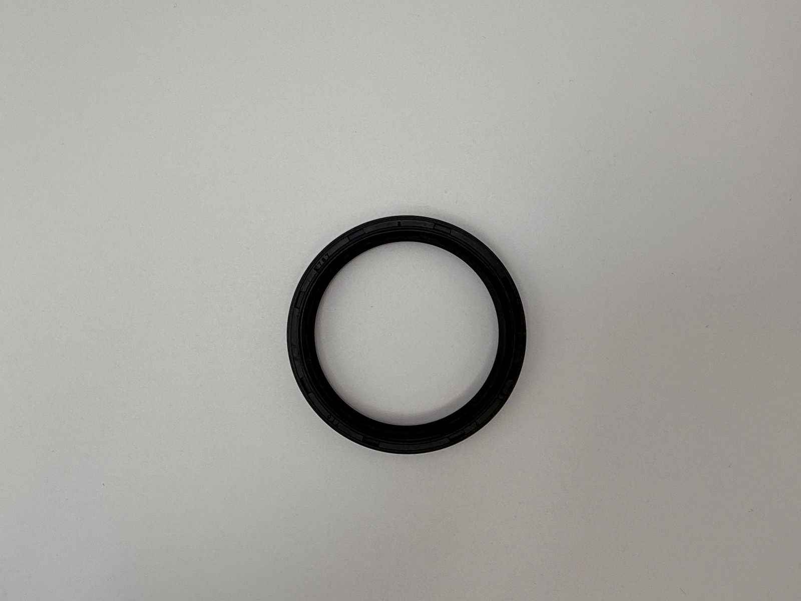 Oil Seals - 515760H image
