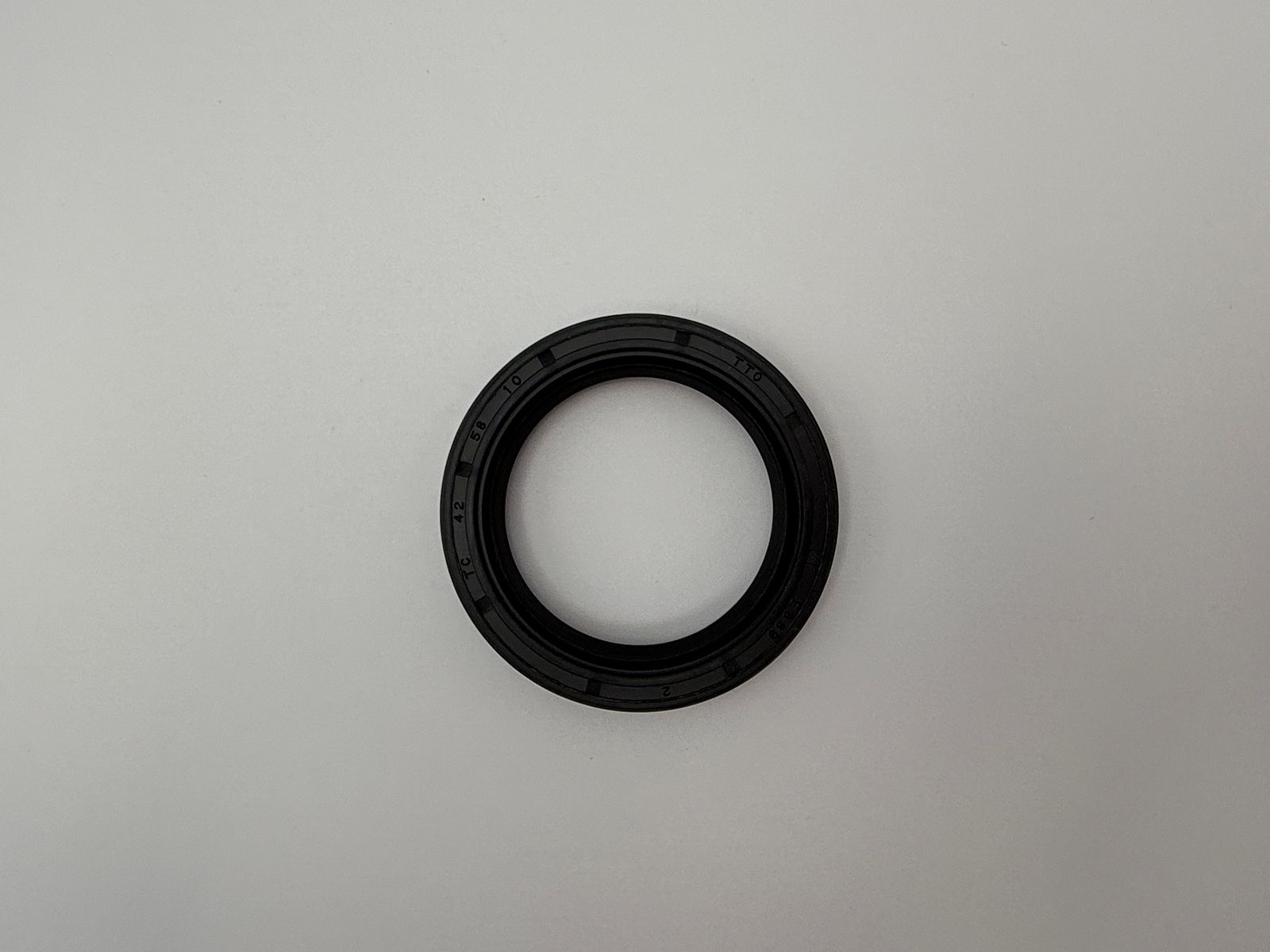 Oil Seals - 515867H image