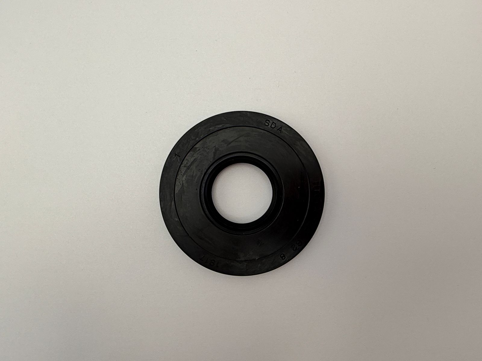 Oil Seals - 516205H image