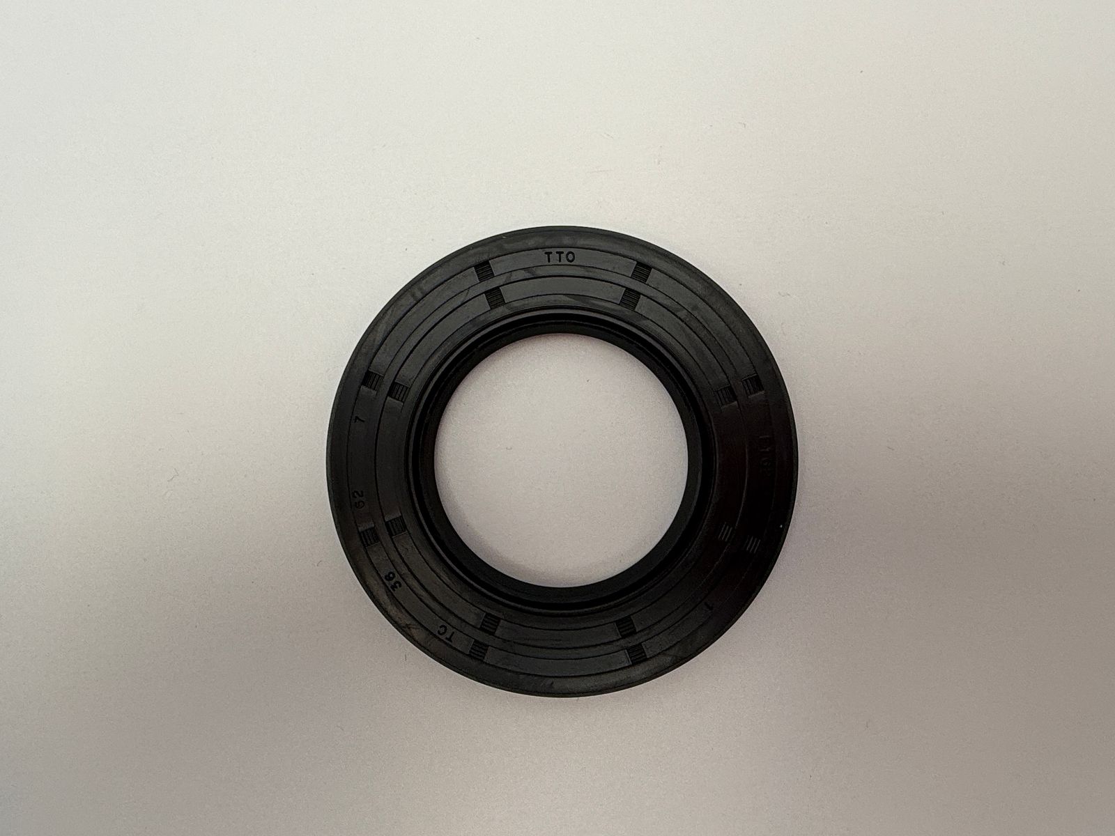 Oil Seals - 516262H image