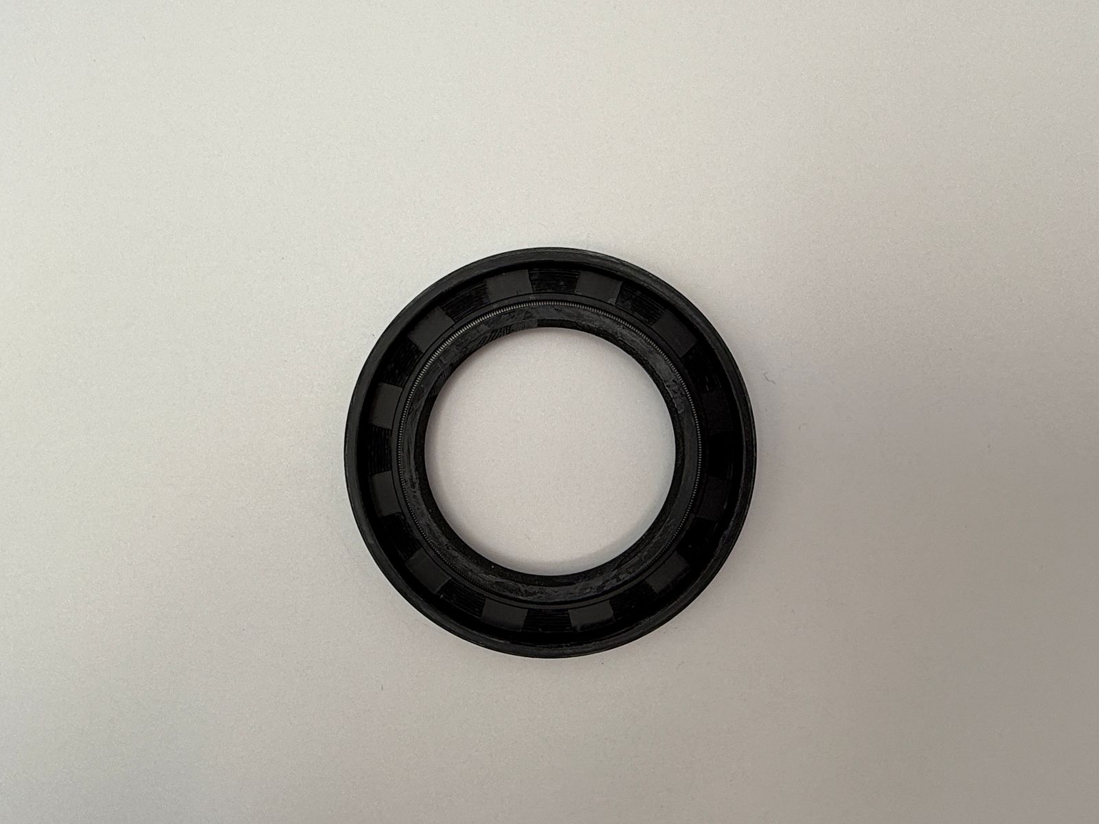 Oil Seals - 516267H image