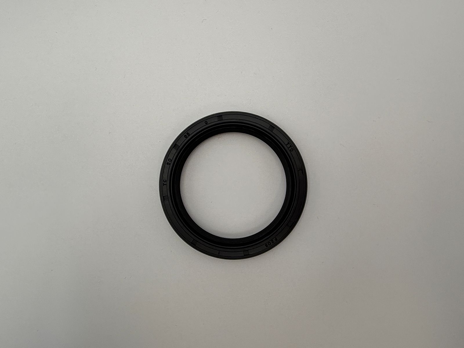 Oil Seals - 516595H image