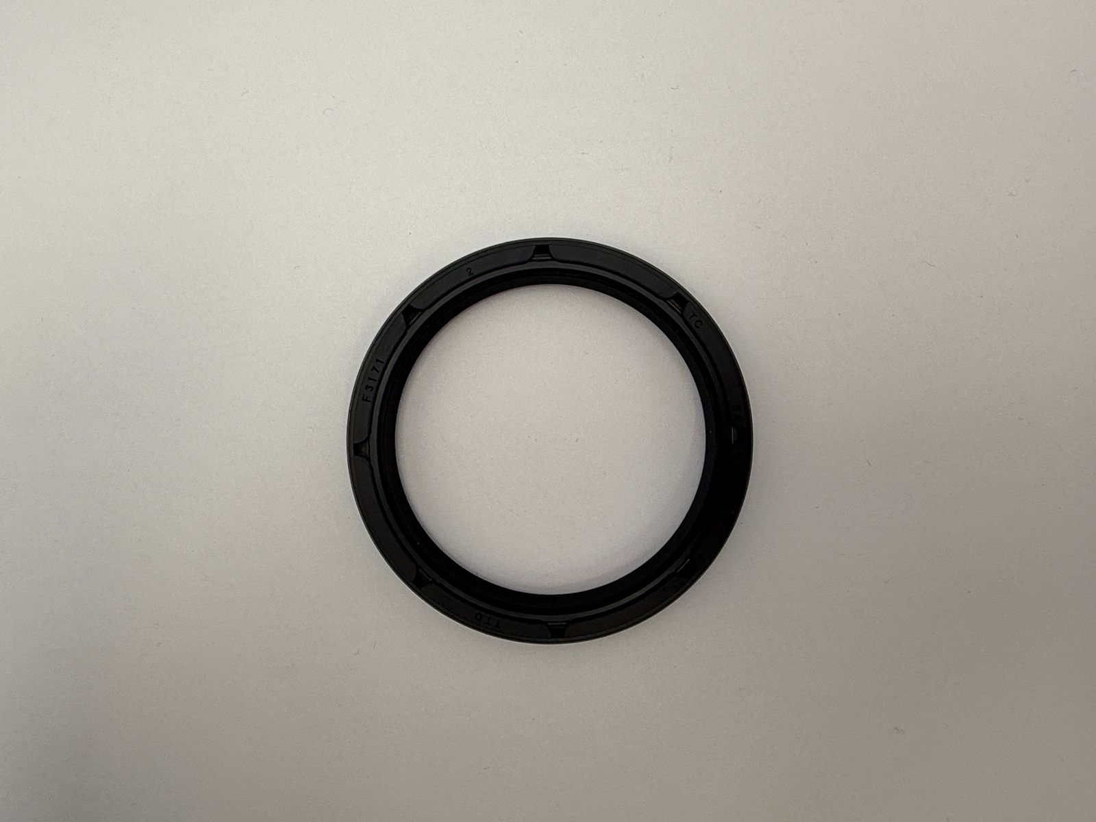 Oil Seals - 516660H image