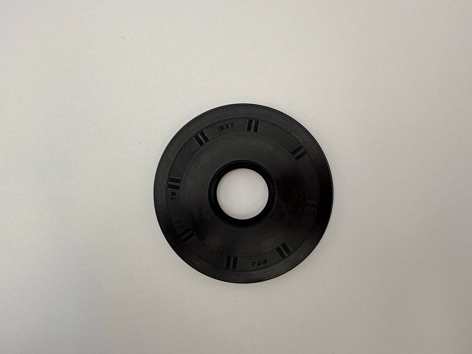 Oil Seals - 517825H image