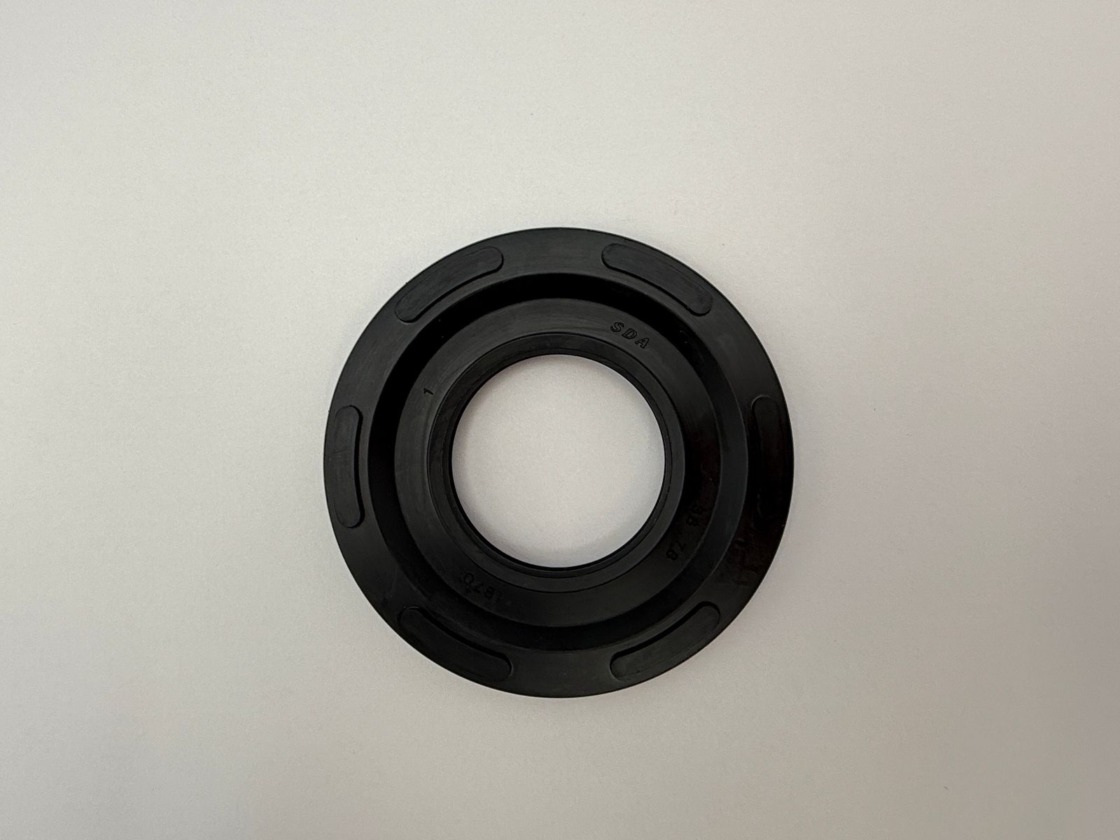 Oil Seals - 517846H image