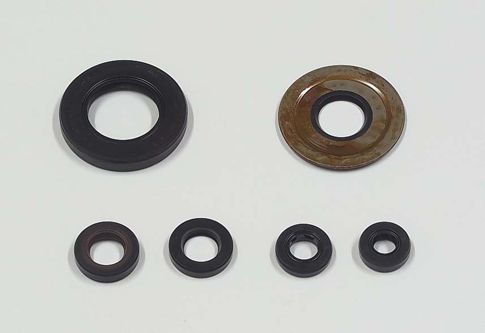 Tourmax Engine Oil Seal Kits - 519218T image
