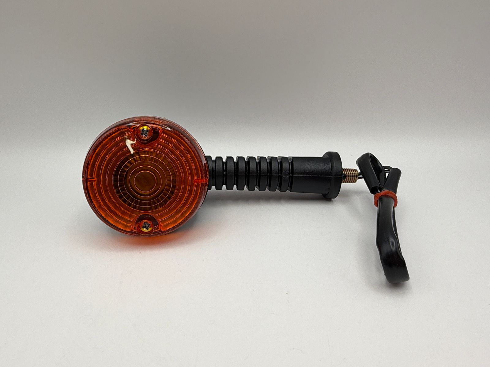 Indicators - 522280H image