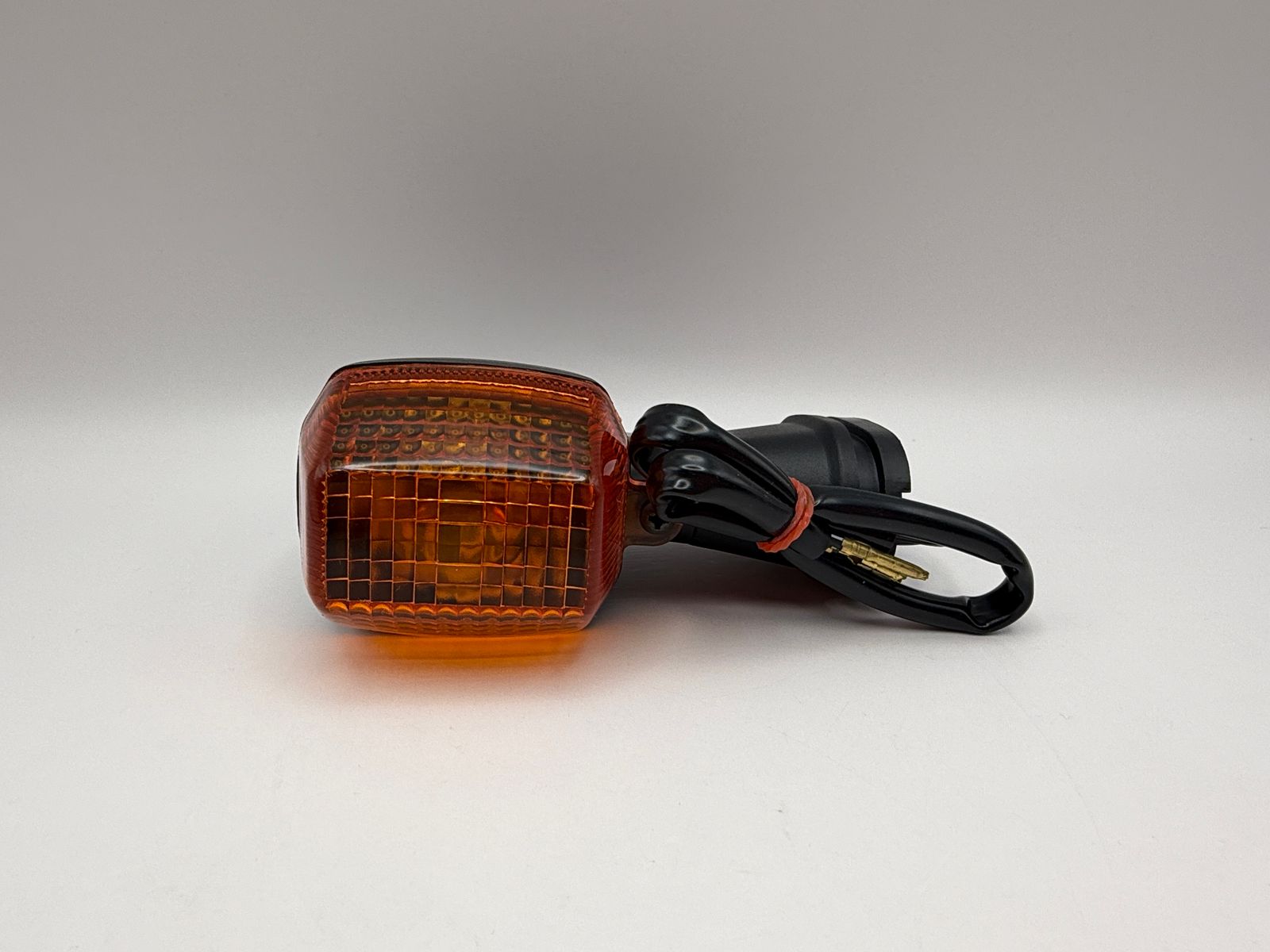 Indicators - 522595H image