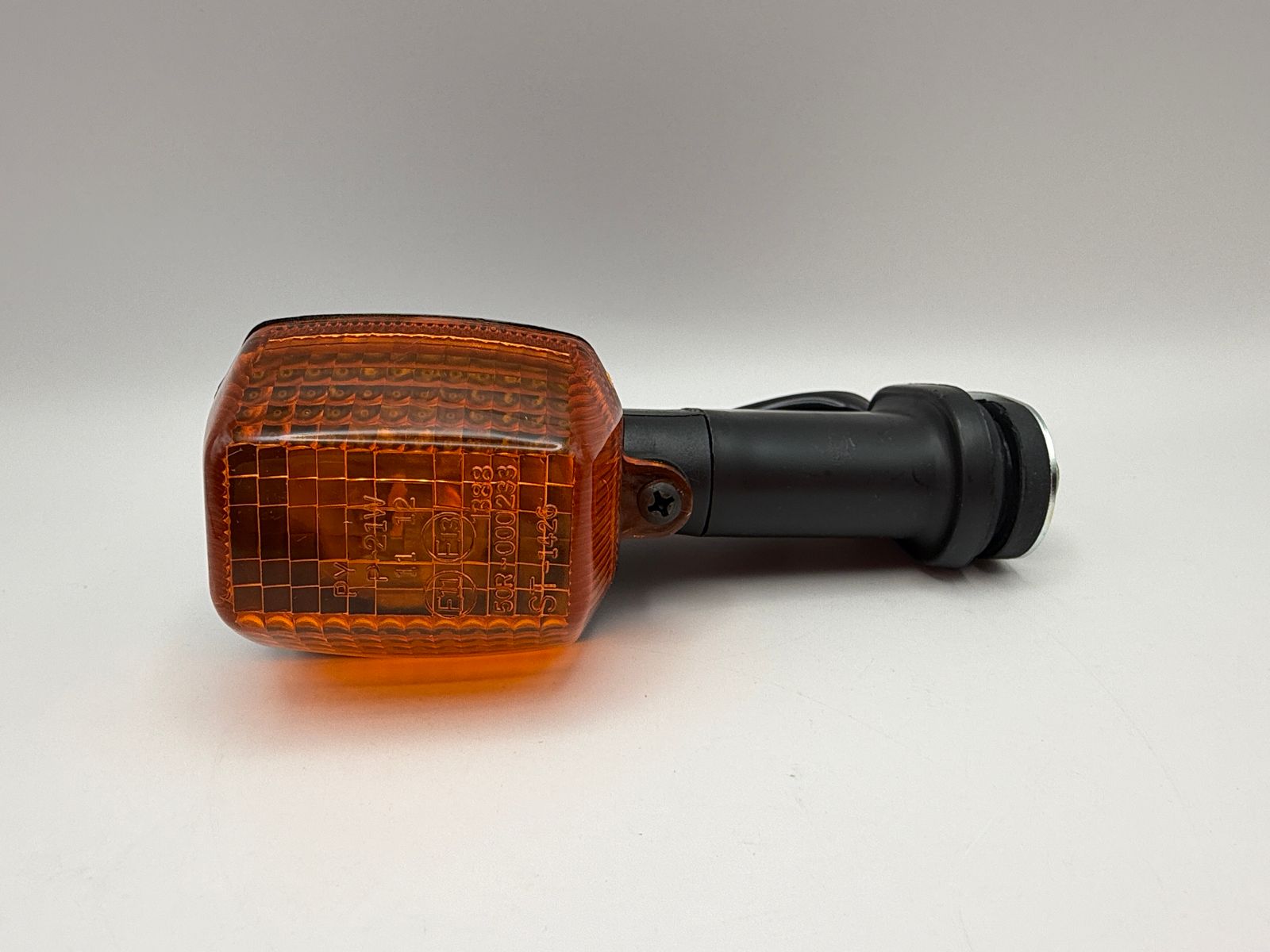 Indicators - 522730H image