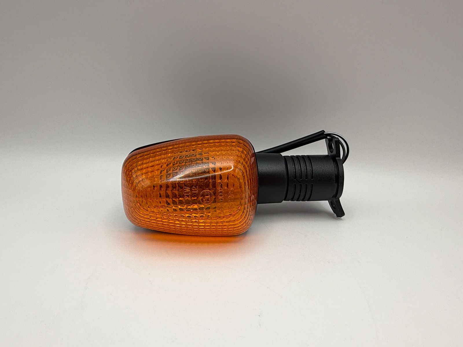 Indicators - 523890H image