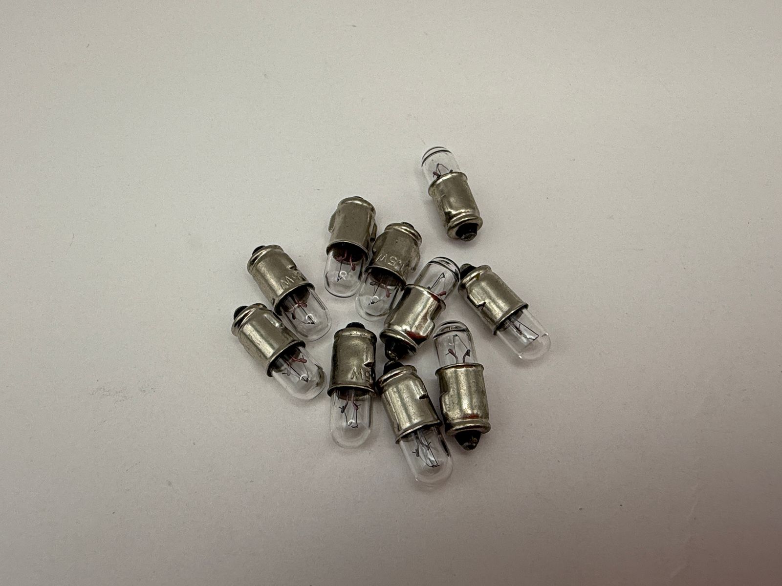 Indicator & Side Light Bulbs - 550701H image