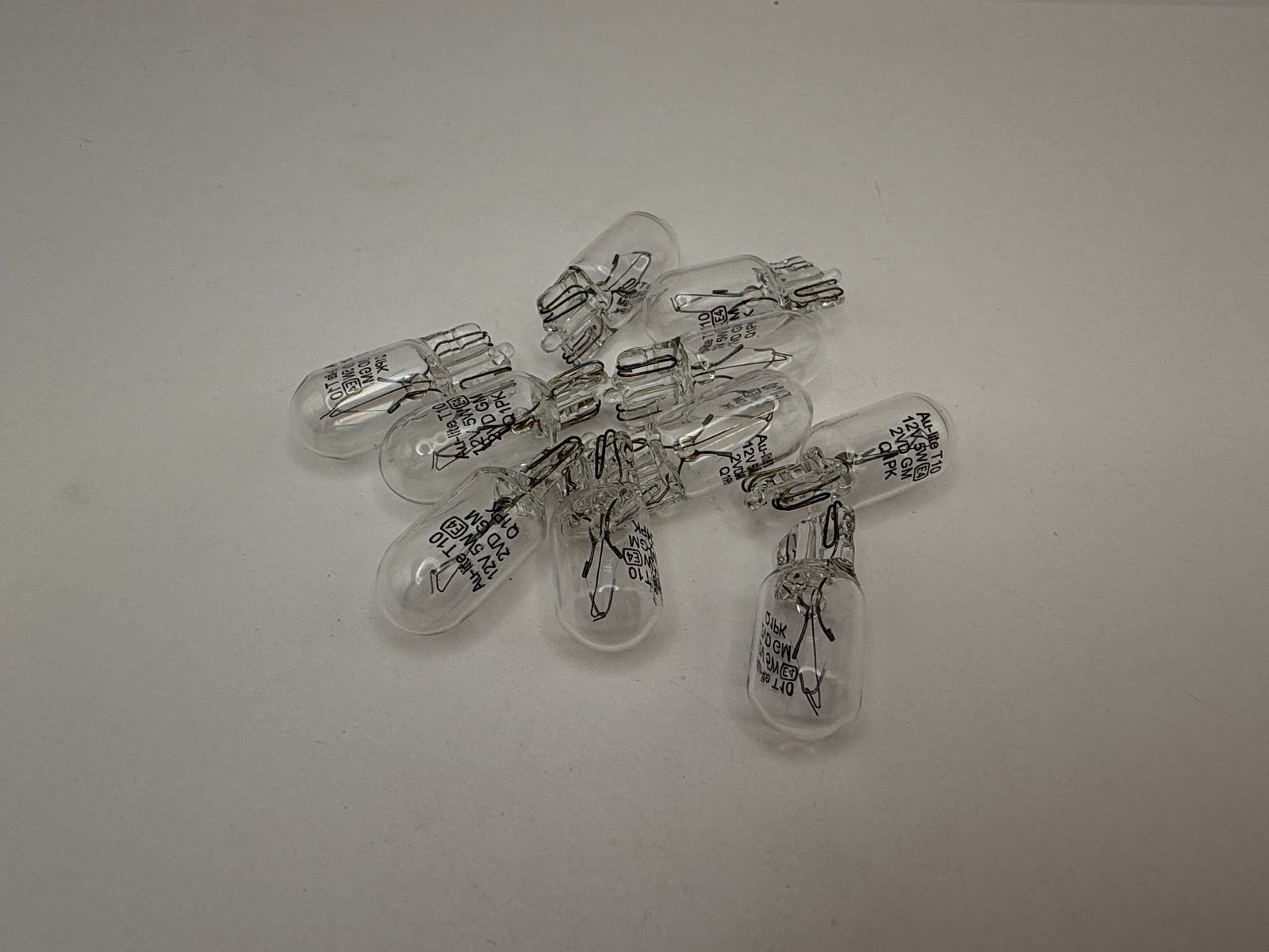 Indicator & Side Light Bulbs - 556105H image
