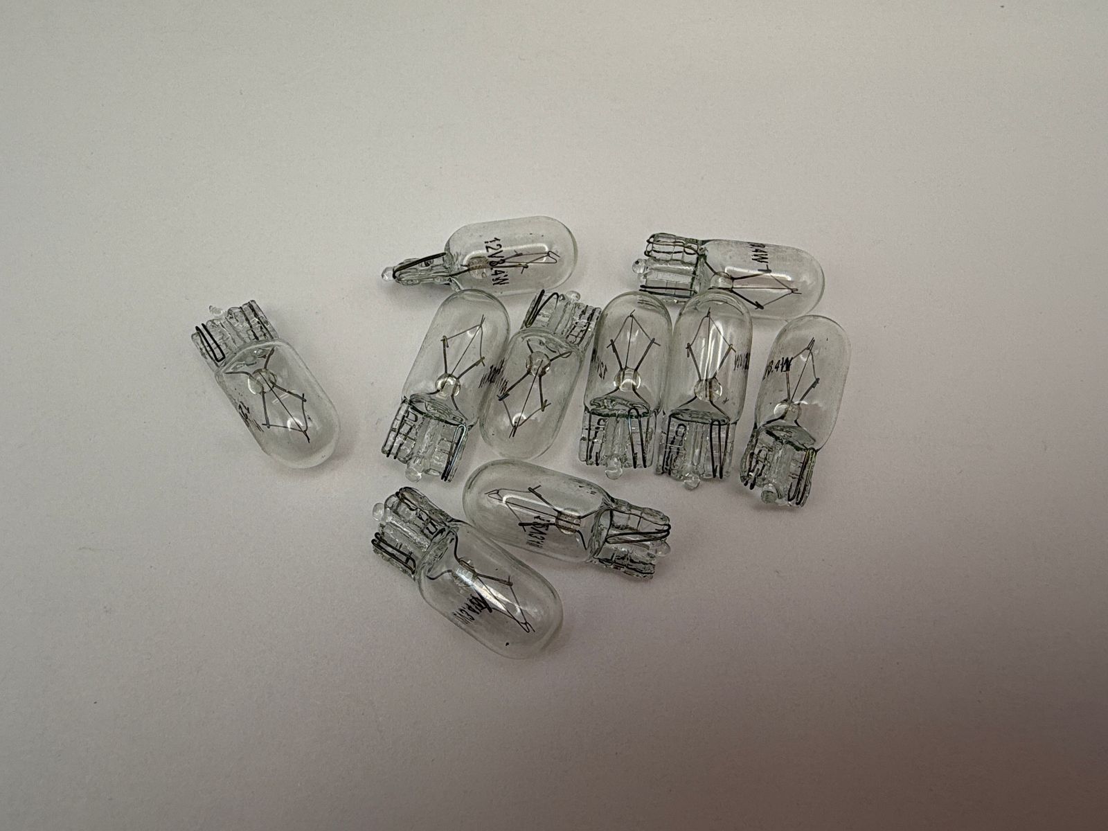 Indicator & Side Light Bulbs - 556203M image