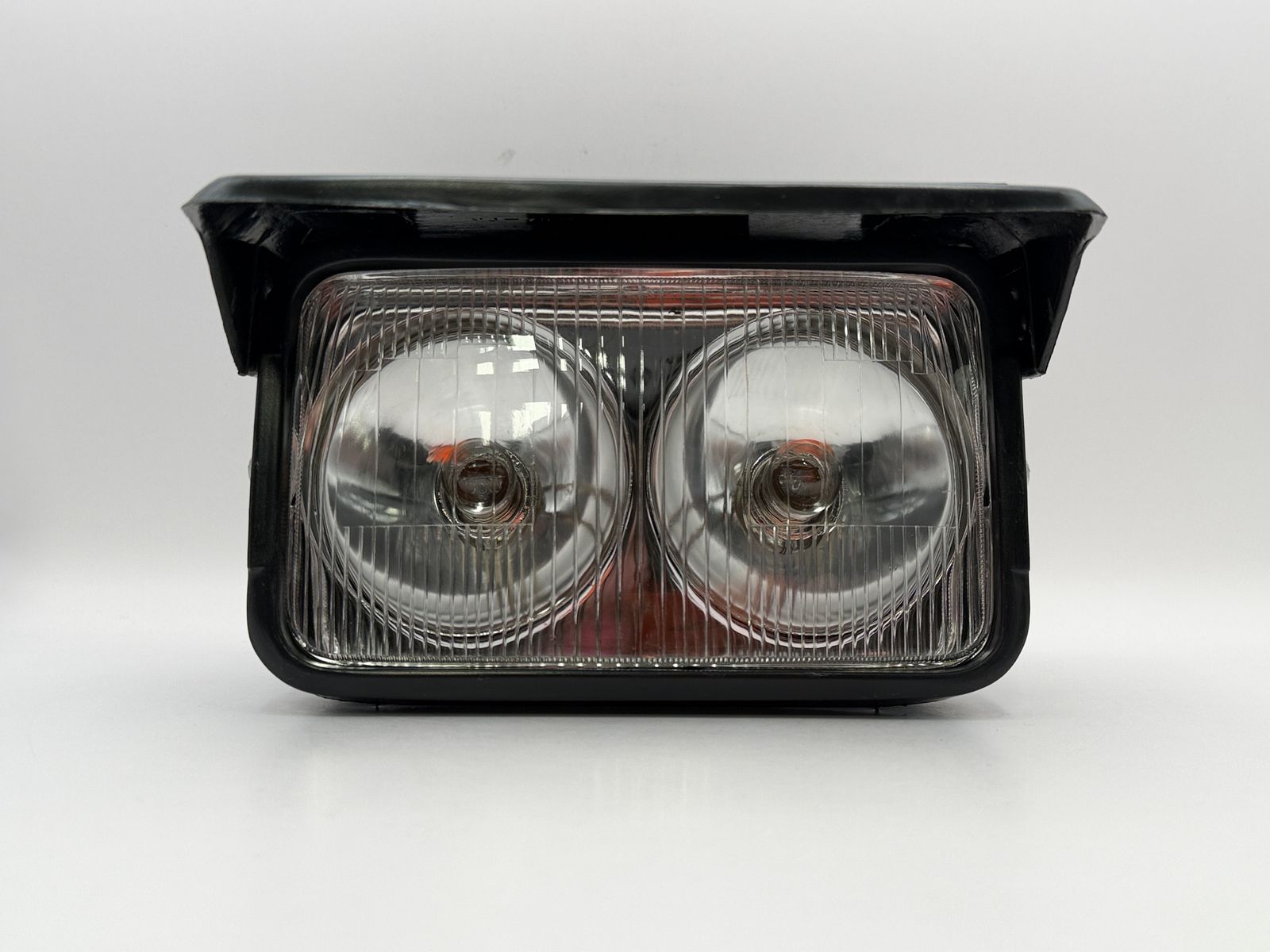 Headlights - 560812H image