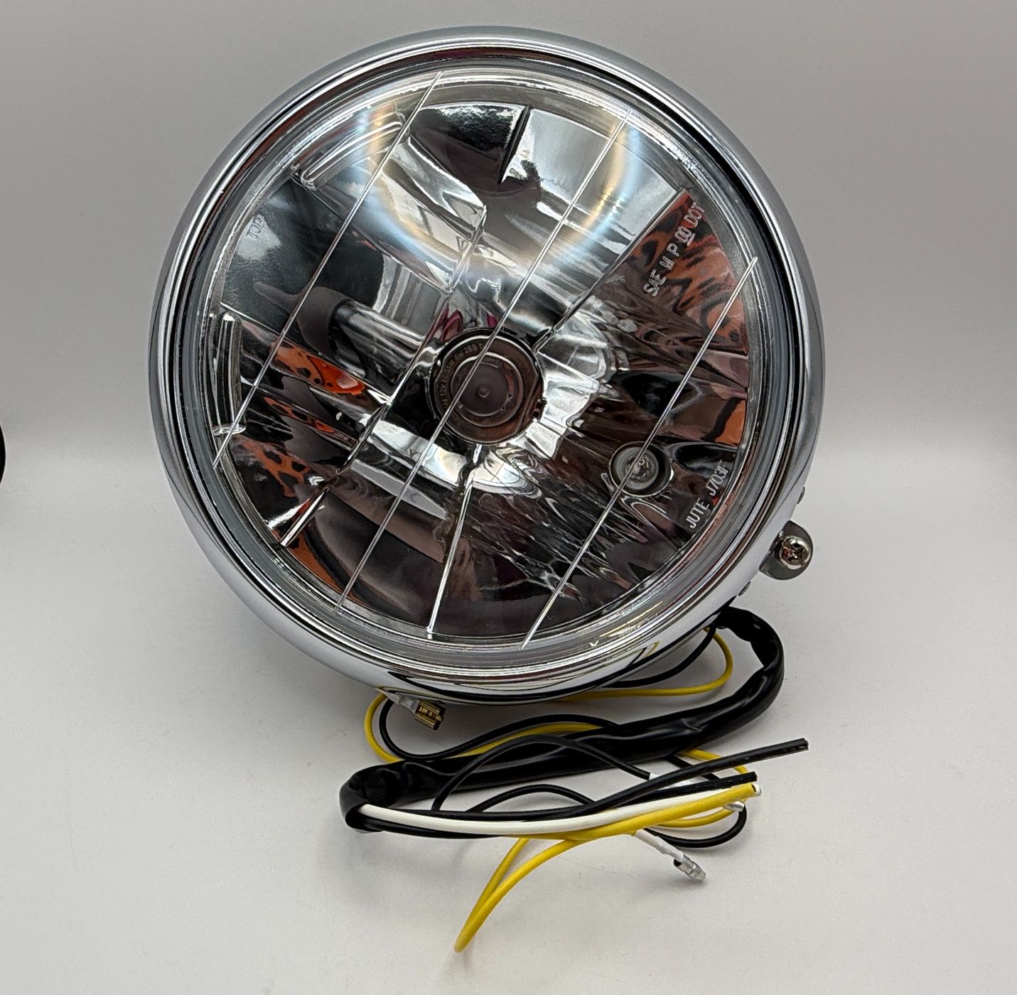 Headlights - 560900H image