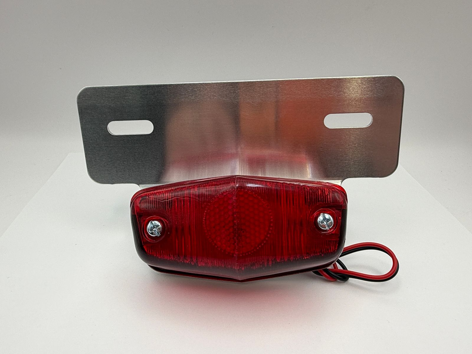 Taillights - 570100H image