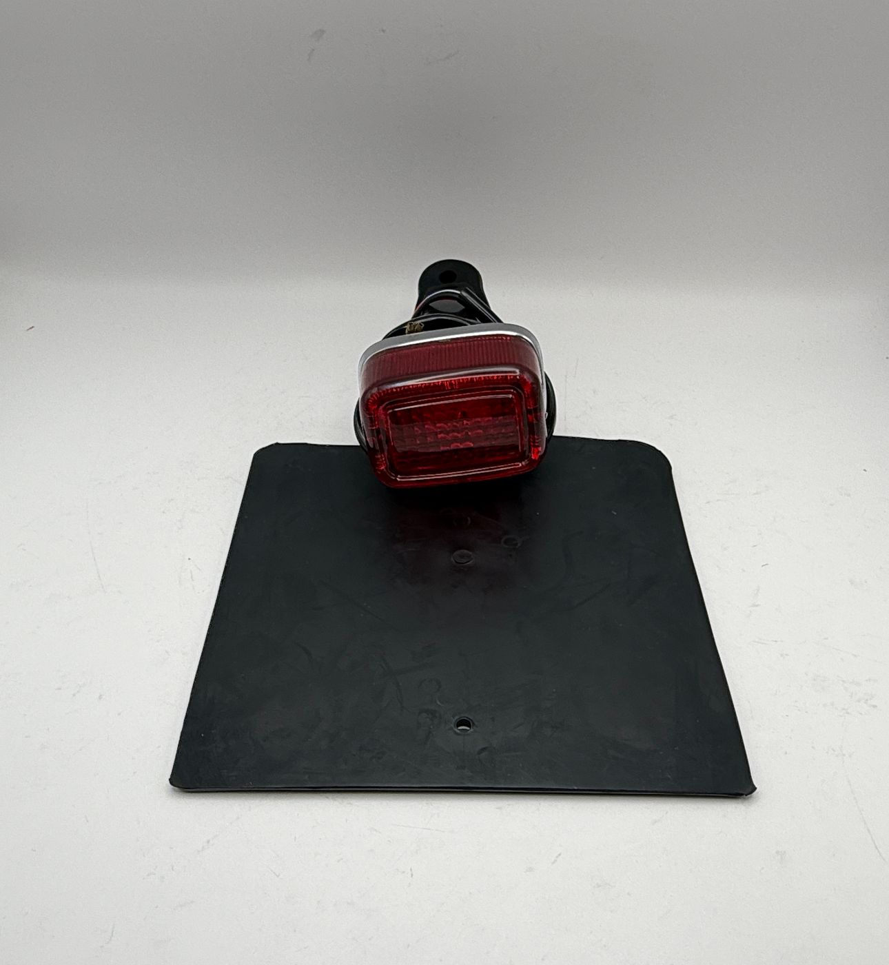 Taillights - 570210H image
