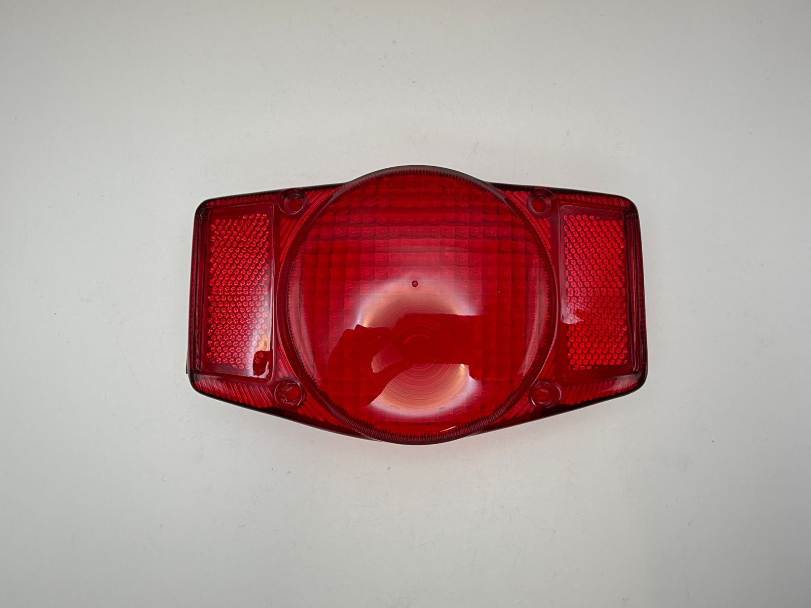 Taillight Lenses - 581740H image