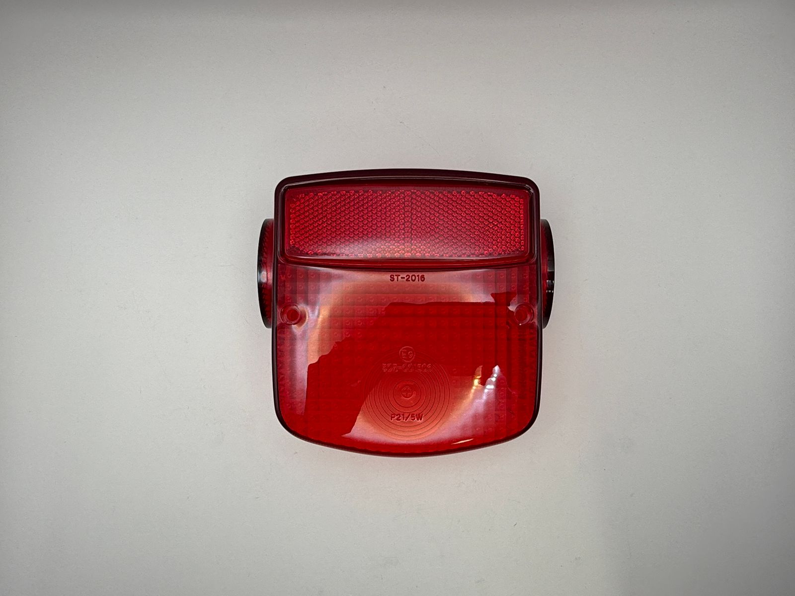 Taillight Lenses - 583410H image