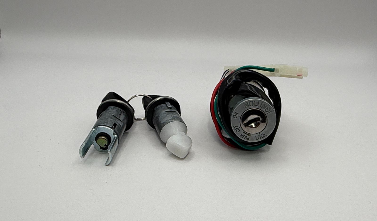 Ignition Switches - 591030H image