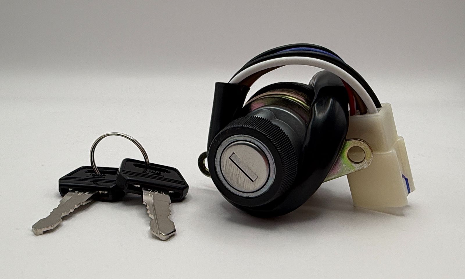 Ignition Switches - 592400H image