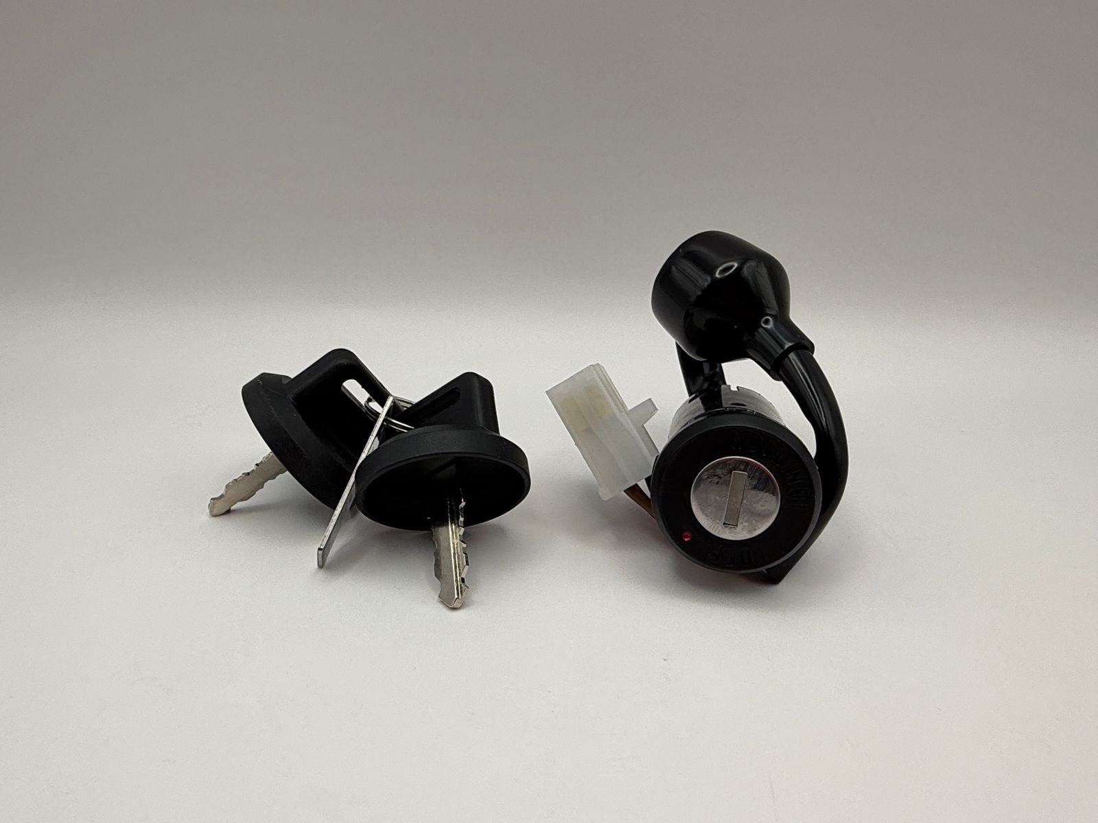 Ignition Switches - 595955H image