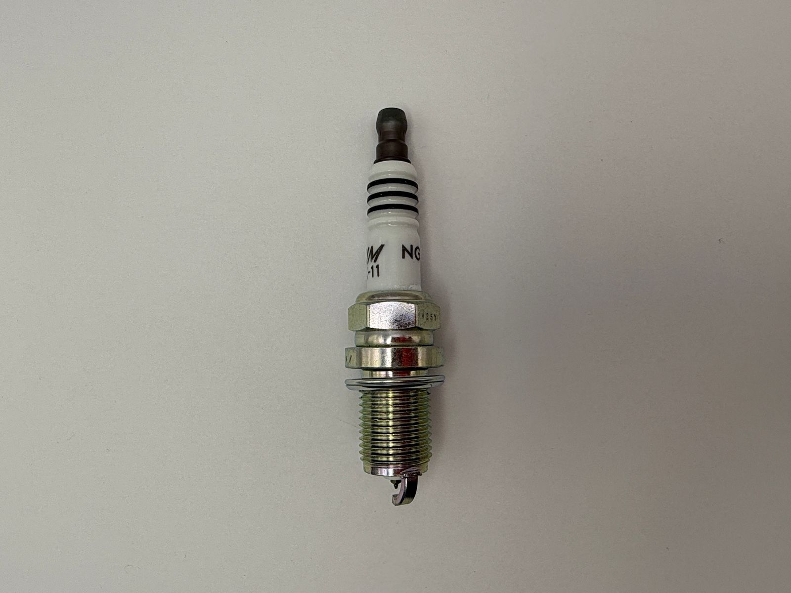 Spark Plugs Ngk (iridium) - 616149NS image
