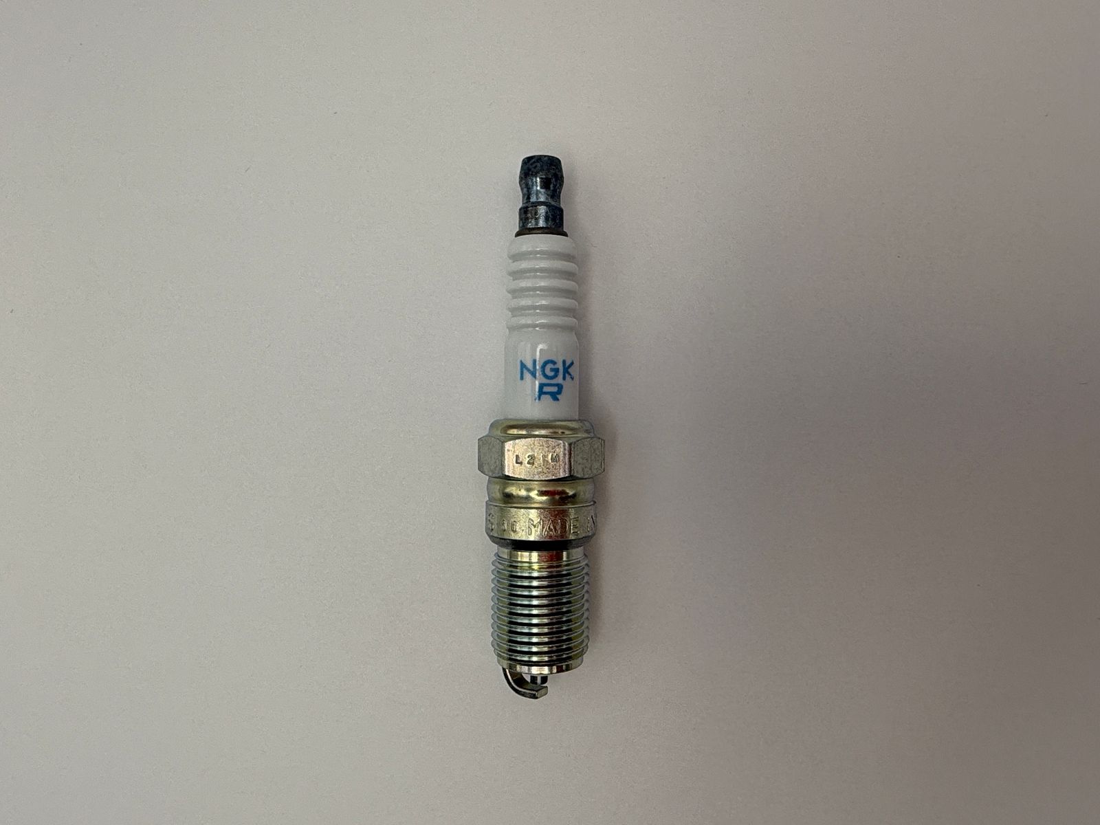 Spark Plugs Ngk (standard) - 616209NS image