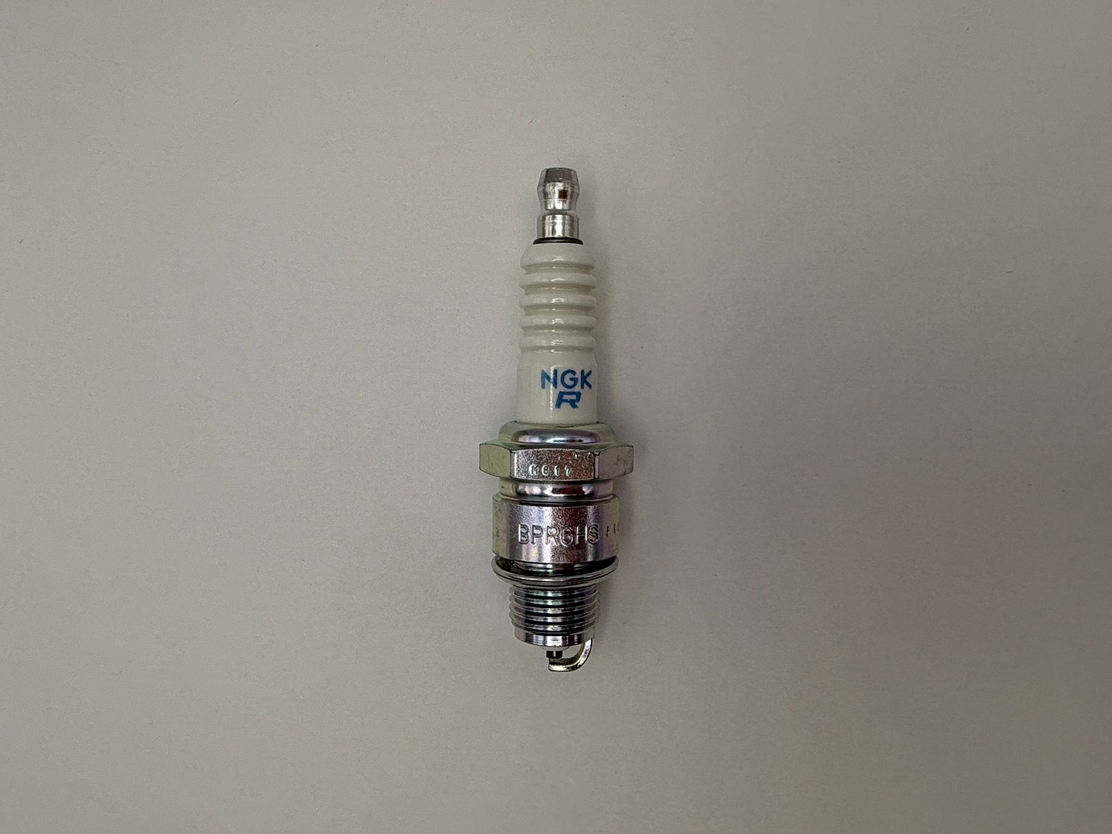 Spark Plugs Ngk (standard) - 616266NS image