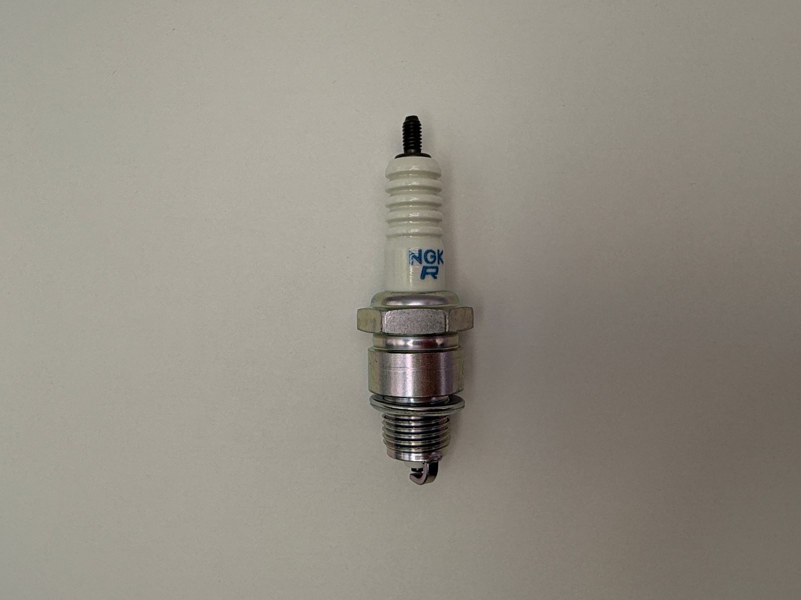 Spark Plugs Ngk (standard) - 616268NS image