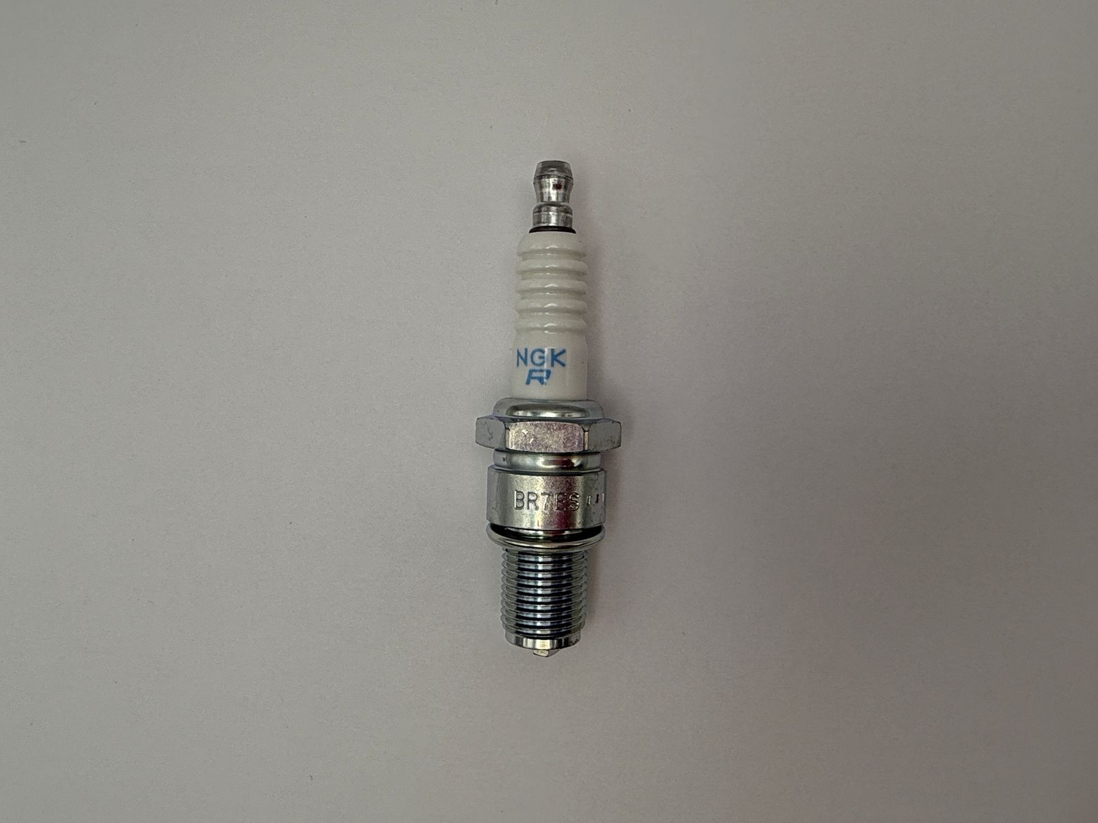 Spark Plugs Ngk (standard) - 617334NS image