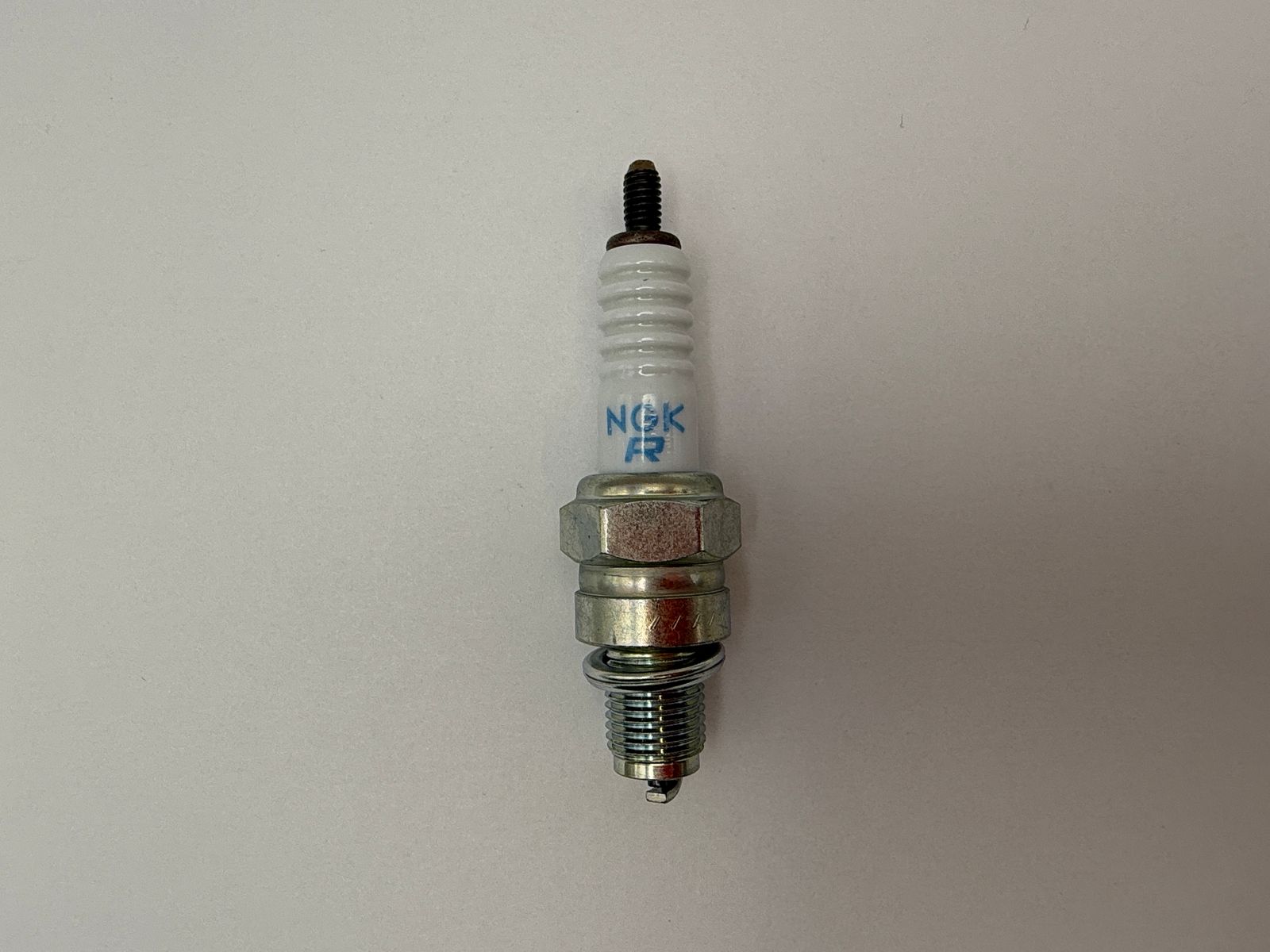 Spark Plugs Ngk (standard) - 617603NS image