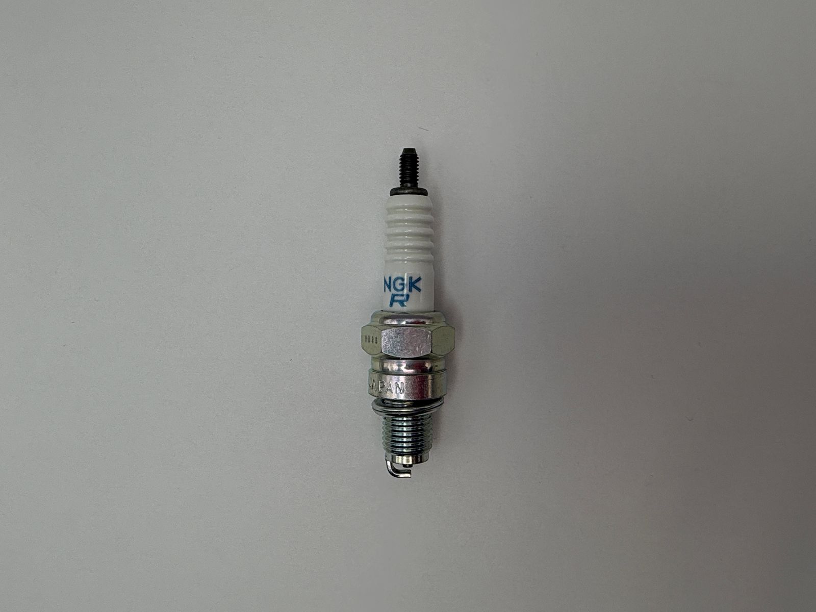 Spark Plugs Ngk (standard) - 617604NS image
