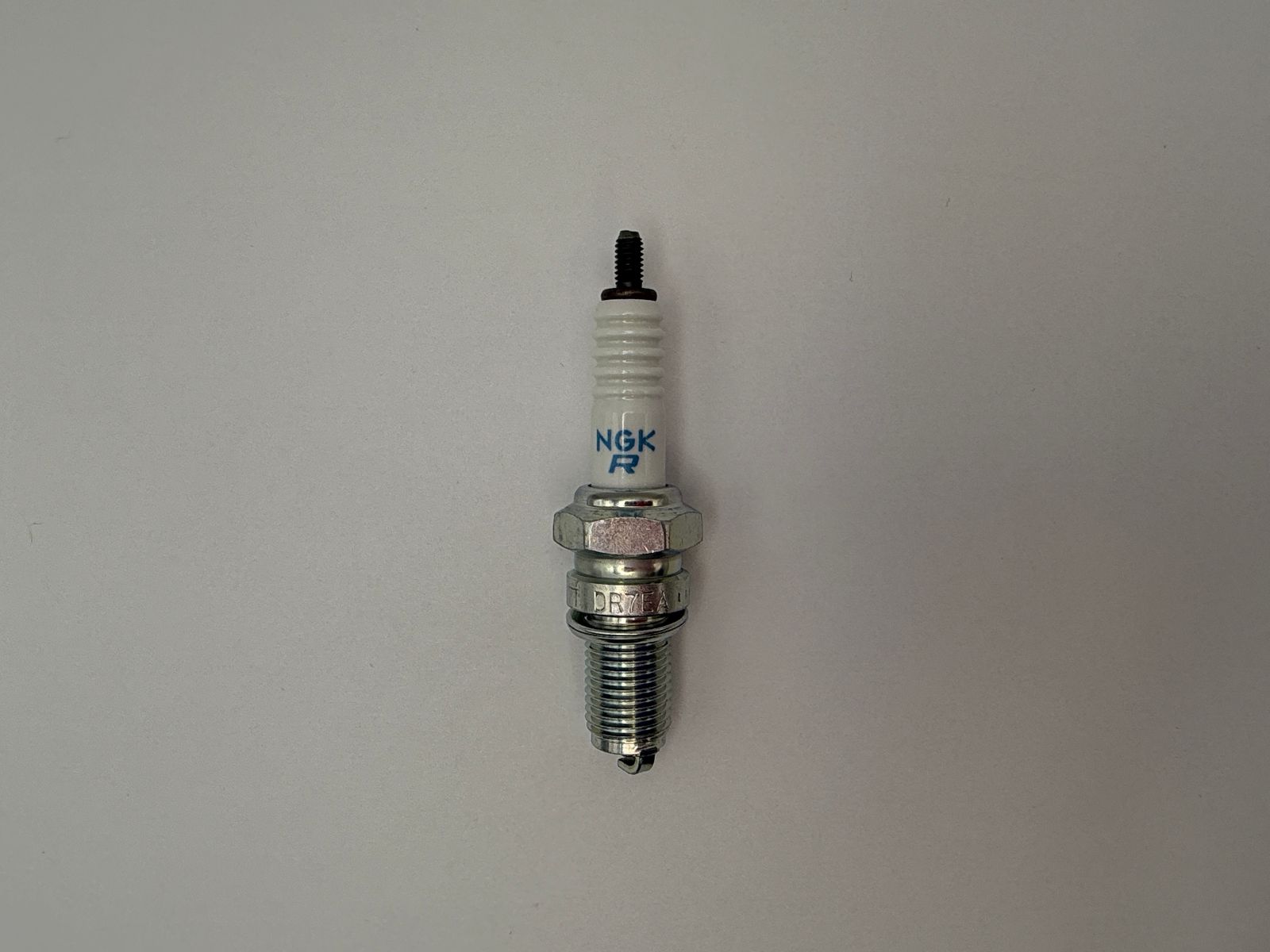 Spark Plugs Ngk (standard) - 617680NS image