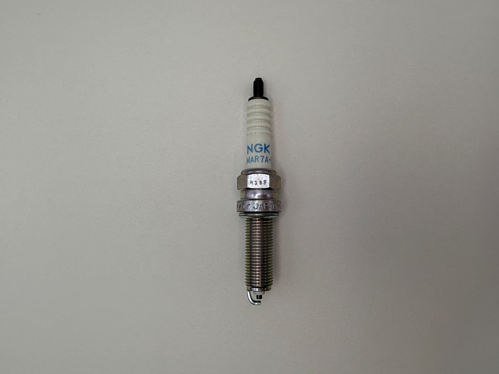 Spark Plugs Ngk (standard) - 617814NS image