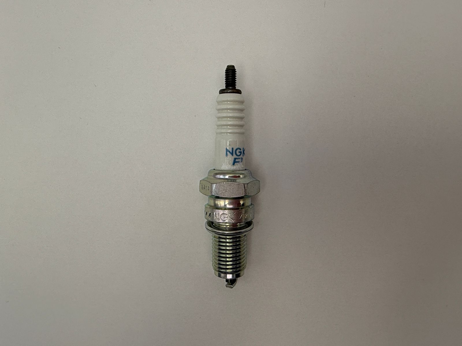 Spark Plugs Ngk (standard) - 618638NIS image