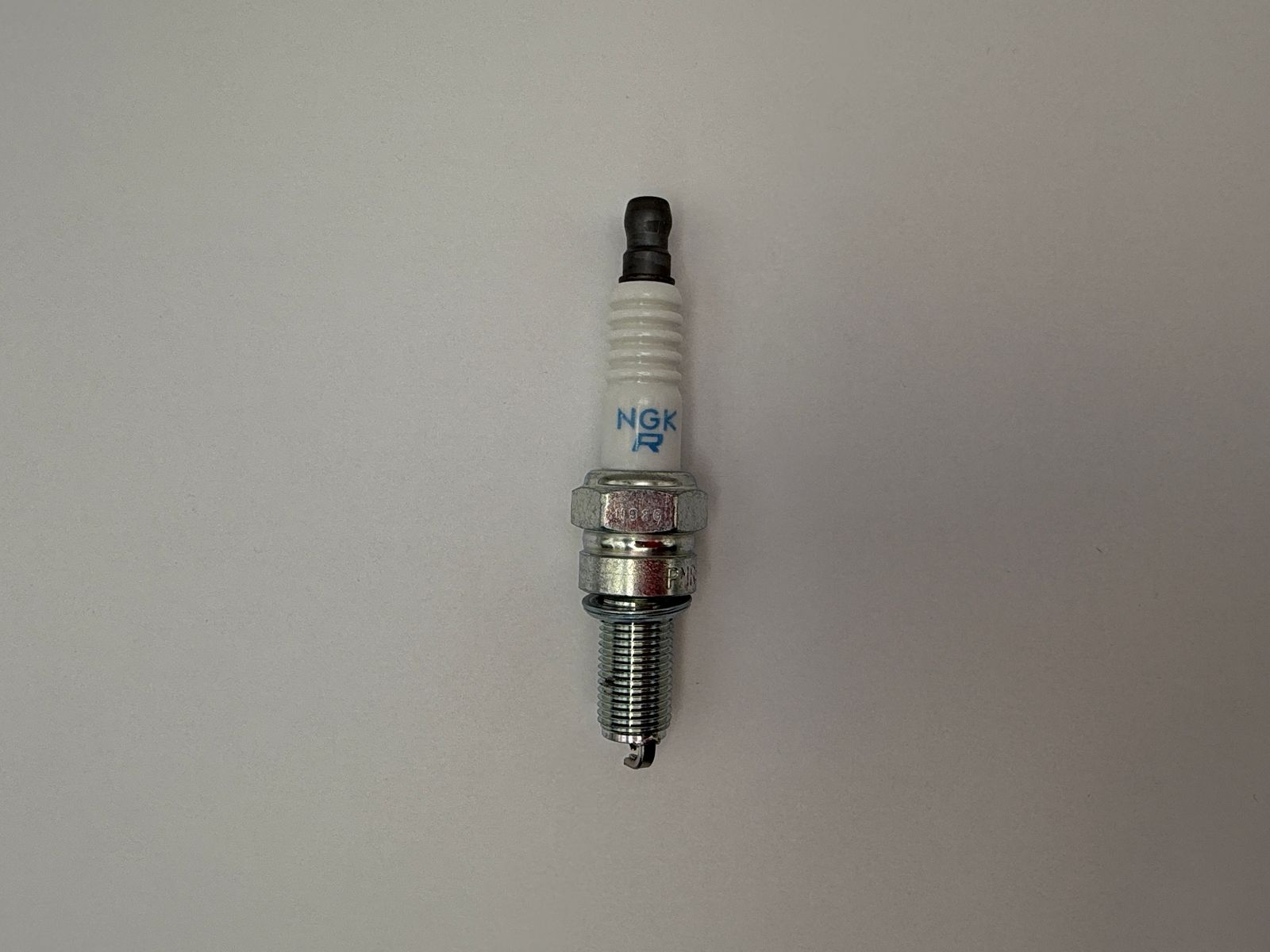Spark Plugs Ngk (standard) - 618888NS image