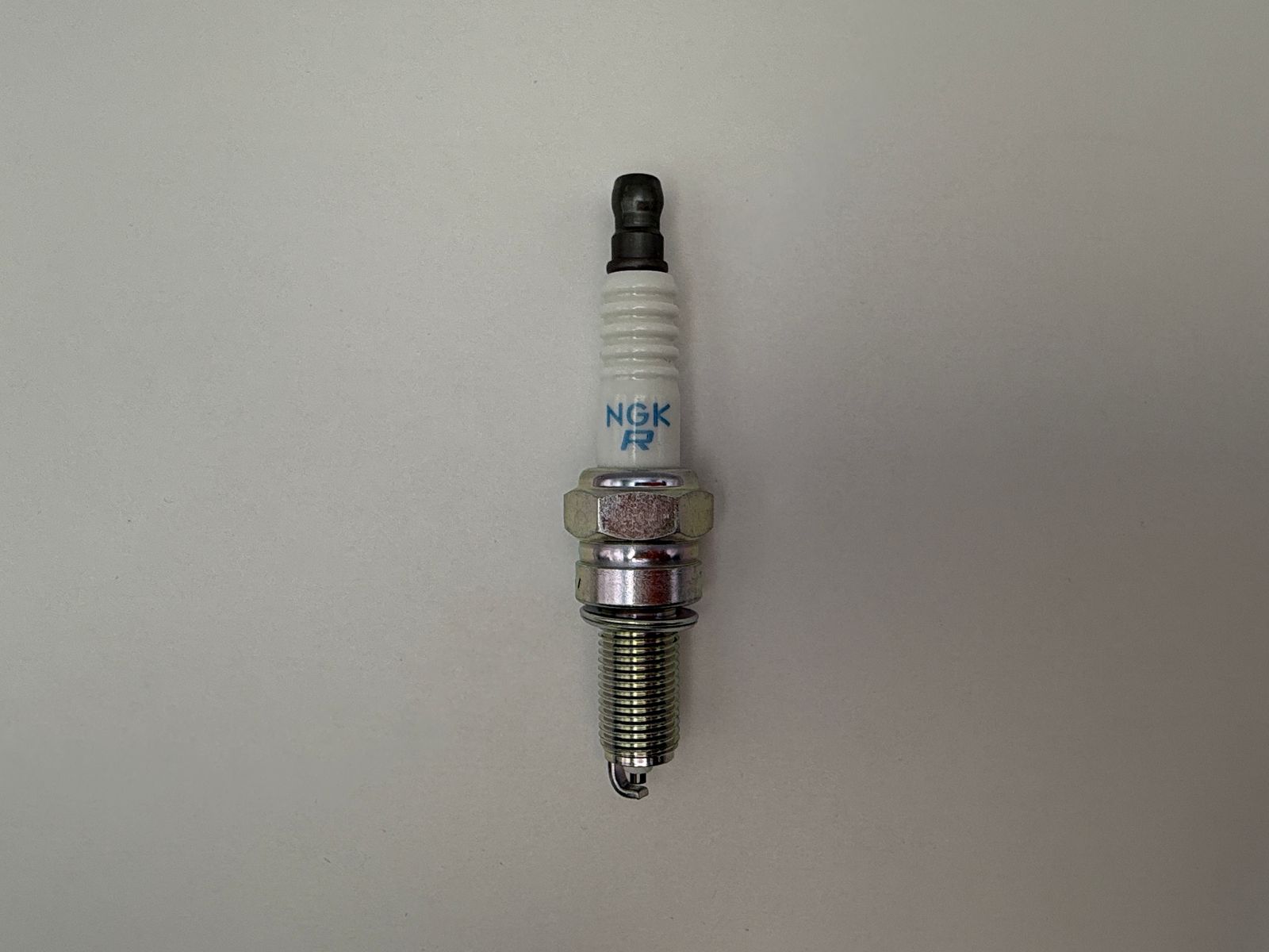 Spark Plugs Ngk (standard) - 618890NS image