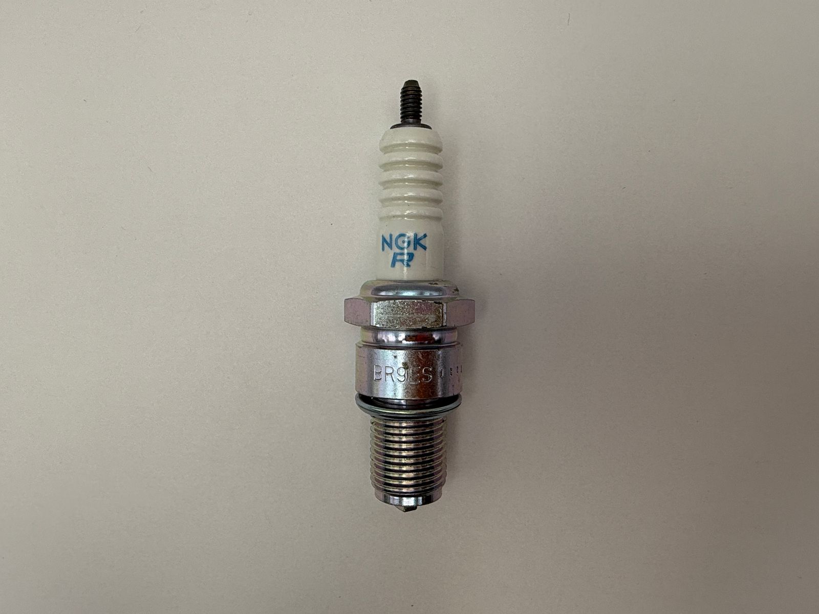 Spark Plugs Ngk (standard) - 619334NIS image