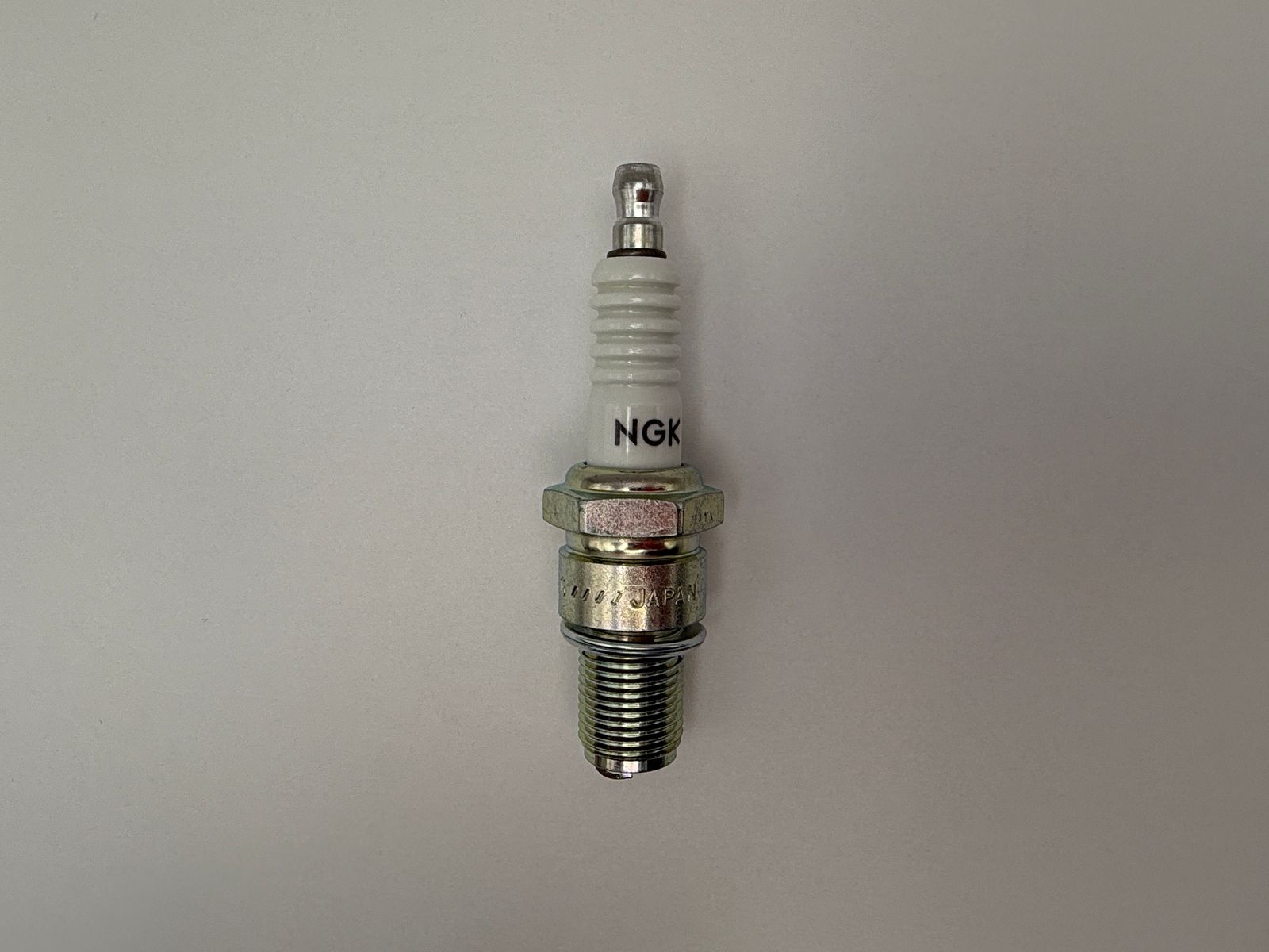 Spark Plugs Ngk (racing) - 620004NS image
