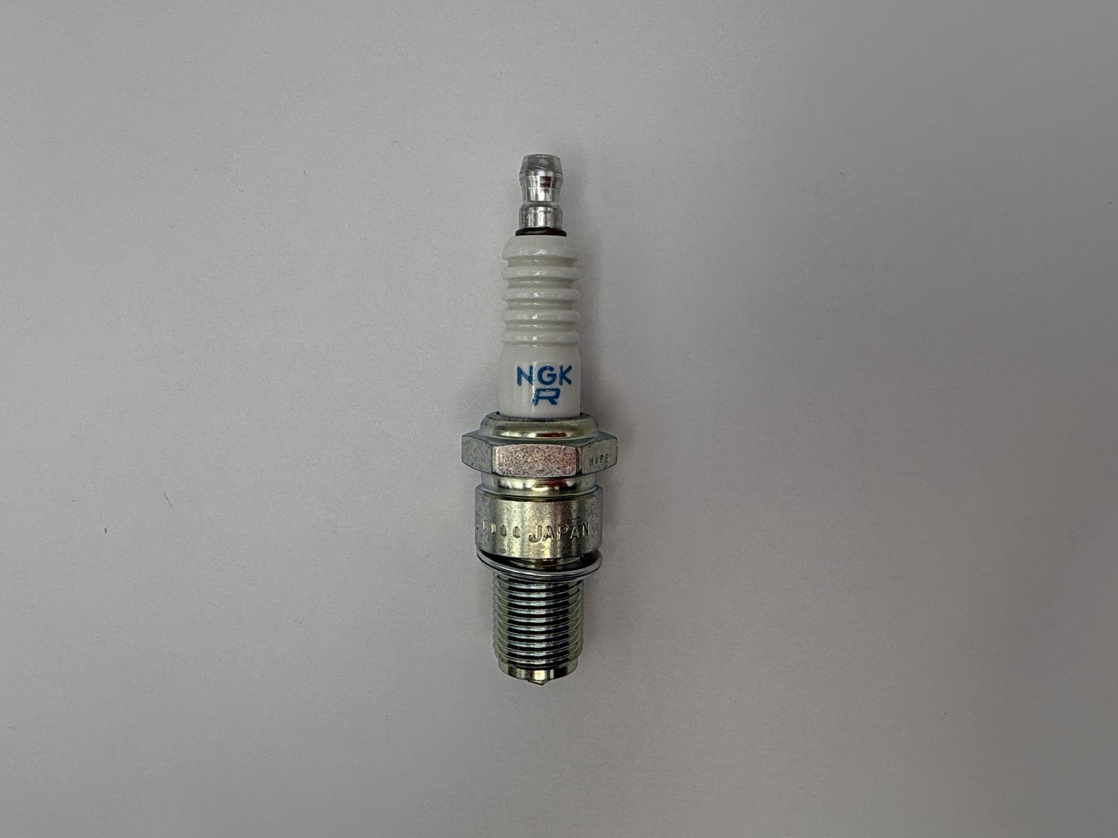 Spark Plugs Ngk (standard) - 620334NS image