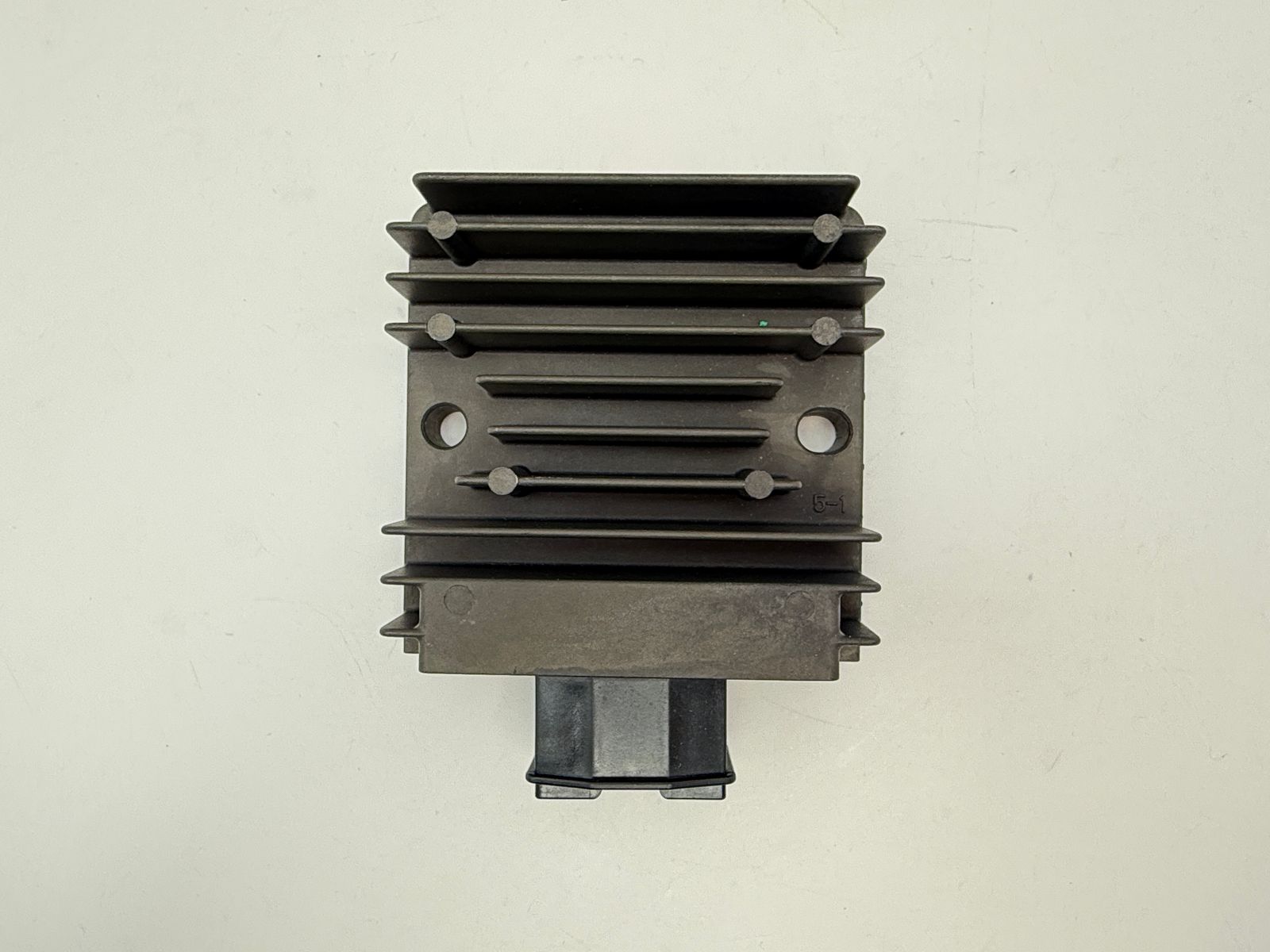 Tourmax Regulator Rectifiers - 631226T image