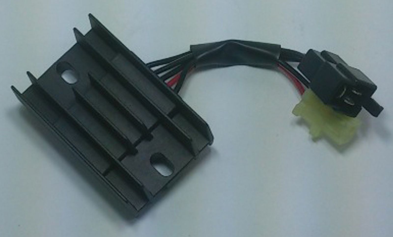 Tourmax Regulator Rectifiers - 633225T image